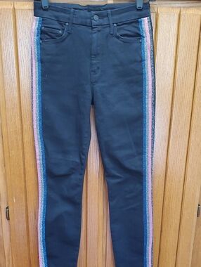 MOTHER High Waisted Looker Ankle Fray In Black With Side Stripe Detail Size 25
